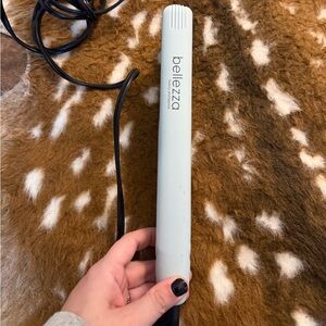 Bellezza hair straightener